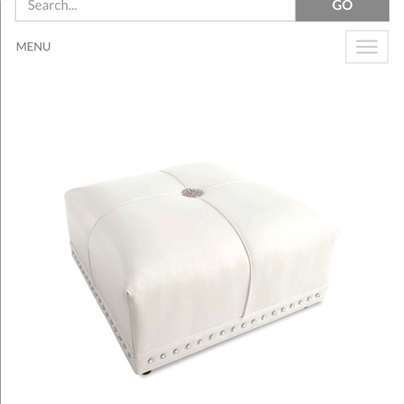 White Chanel leather ottoman with crystals - Picture 2 of 5